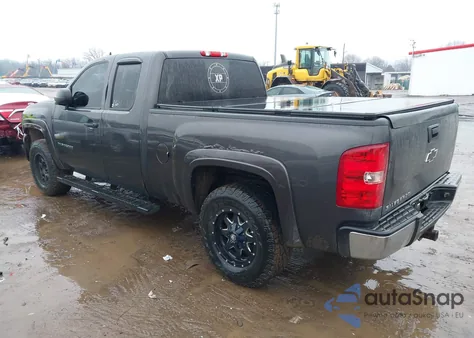 2010 Chevrolet Silverado 1500 Ls из США, поврежденный, VIN 1GCSKREA3AZ159696